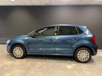 Volkswagen Polo 1.4 TDI automaat Navi 2015 NL 1eigennaar Par, Gebruikt, Euro 6, 580 kg, Blauw