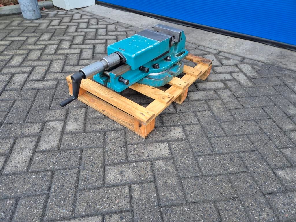 ARNOLD fresmak Hydraulische Machineklem 200mm Freesbank, Arnold Fresmak, Gebruikt, Duitsland, Overige soorten