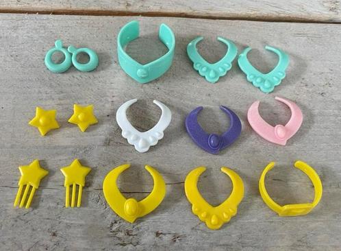 Barbie sieraden plastic jaren 90, Verzamelen, Poppen, Gebruikt, Accessoires, Ophalen of Verzenden