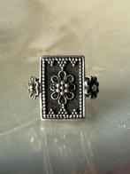 🔷Aparte zilveren ring, Sieraden, Tassen en Uiterlijk, Antieke sieraden, Ophalen of Verzenden, Zilver, Ring
