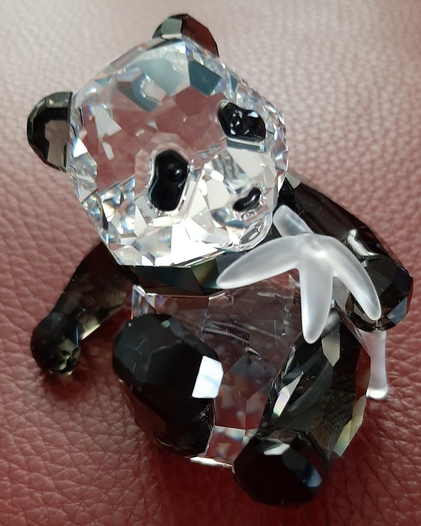 Swarovski panda scs jong 2008, Ophalen of Verzenden, Zo goed als nieuw, Figuurtje