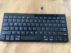 Te koop een draadloos Bluetooth  Toetsenbord, Ophalen of Verzenden, Zo goed als nieuw