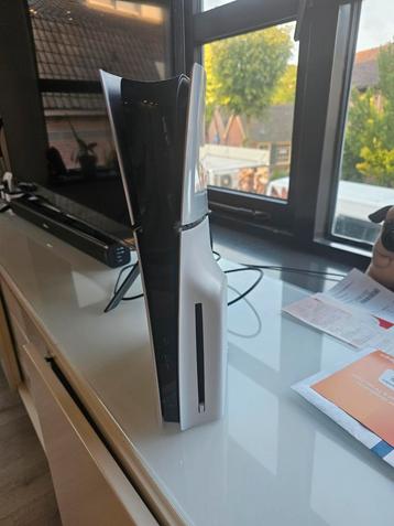 Playstation 5 slim  beschikbaar voor biedingen