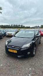 Ford Focus 1.0 Ecoboost 74KW 5-D 2012 Zwart, 65 €/maand, 635 kg, 100 pk, Zwart