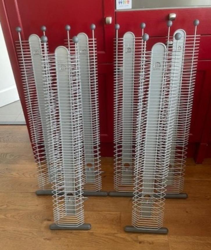 Techpoint 6 stuks CD / DVD rek / standaarden, Huis en Inrichting, Woonaccessoires | Cd- en Dvd-rekken, Zo goed als nieuw, Cd's
