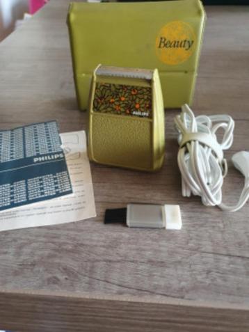 Mooi vintage puntgaaf Philips Beauty Ladyshave groen in reis beschikbaar voor biedingen