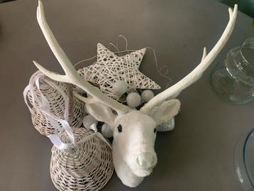 Witte Kerstset - Decoratie beschikbaar voor biedingen
