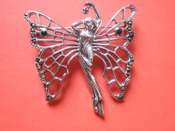 Mooie Zilveren Jugendstill Broche - Meisje met Vleugels beschikbaar voor biedingen