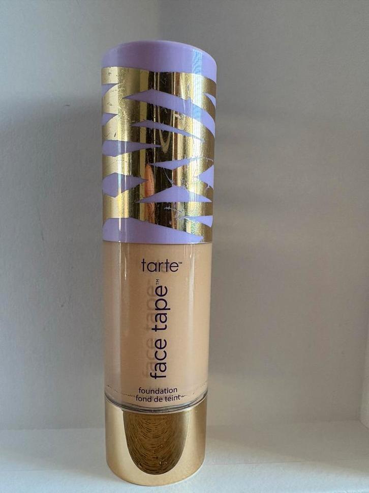 Tarte Face Tape Foundation - 34S Medium Sand, Sieraden, Tassen en Uiterlijk, Uiterlijk | Cosmetica en Make-up, Zo goed als nieuw
