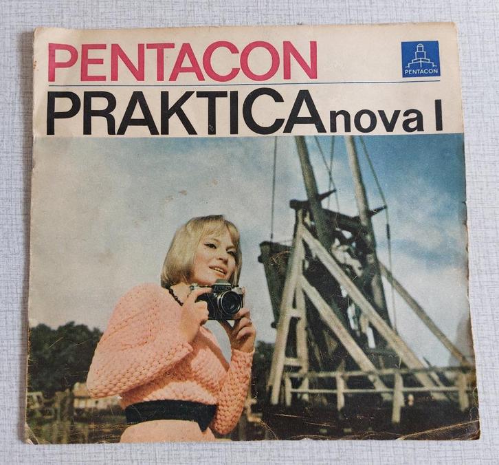 Pentacon Praktica nova I folder - 1967, Boeken, Catalogussen en Folders, Folder, Ophalen of Verzenden