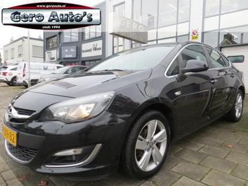 Opel Astra 1.4 Cosmo sedan nl-auto airco ecc,cruise control, beschikbaar voor biedingen