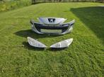 VOORBUMPER PEUGEOT 308 MET KOPLAMPEN, Niet ingevuld, Gebruikt, Voor, Niet ingevuld