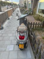 Vespa lx 4t, Fietsen en Brommers, Snorfietsen en Snorscooters, Gebruikt, Ophalen of Verzenden, Benzine, Vespa