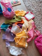 Poppenkleding en verzorgingstas met accessoires, Ophalen of Verzenden, Zo goed als nieuw, Babypop