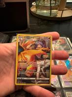 Charizard, Hobby en Vrije tijd, Verzamelkaartspellen | Pokémon, Ophalen of Verzenden, Zo goed als nieuw, Meerdere kaarten, Foil