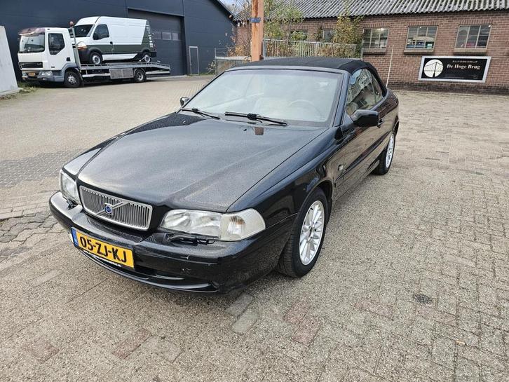 Volvo C70 Convertible 2.4 T,Apk,Nap,Airco,Cabrio,Apk, Auto's, Oldtimers, Bedrijf, Te koop, ABS, Airbags, Airconditioning, Alarm