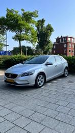 Volvo V40 2.0 D2 120PK 2015 Grijs, Auto's, Voorwielaandrijving, 4 cilinders, 1337 kg, Origineel Nederlands