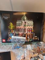 LEGO Boutique Hotel 10297 - Geopend, Compleet, Kinderen en Baby's, Speelgoed | Duplo en Lego, Ophalen of Verzenden, Zo goed als nieuw