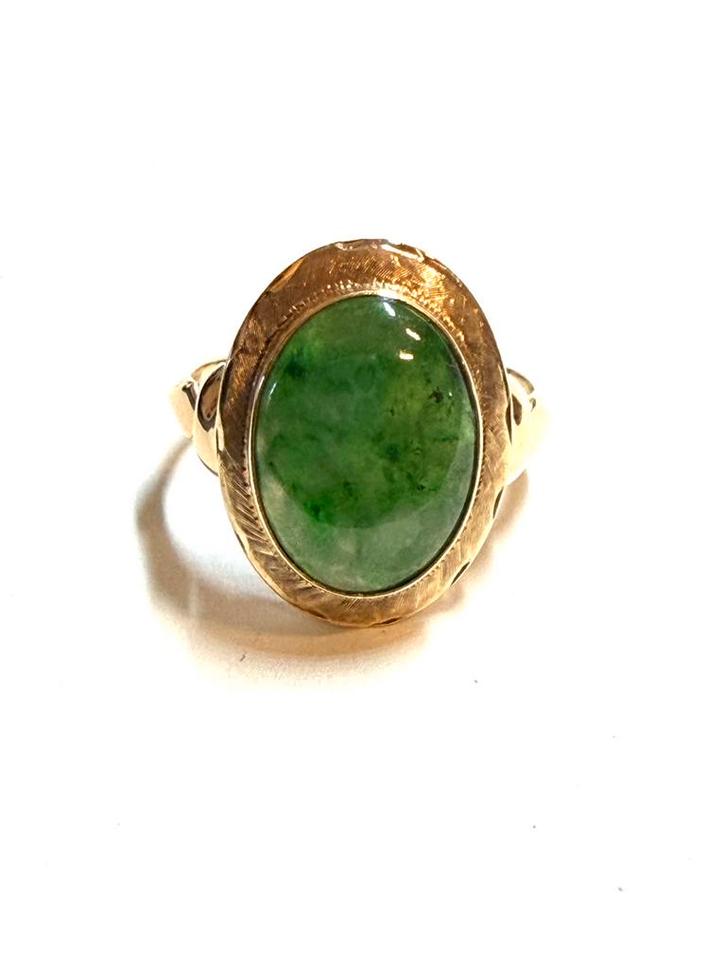 14k gouden ring met een jade, Sieraden, Tassen en Uiterlijk, Ringen, Zo goed als nieuw, Dame, 18 tot 19, Goud, Goud, Met edelsteen