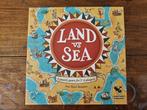Land vs Sea bordspel, Hobby en Vrije tijd, Gezelschapsspellen | Bordspellen, Een of twee spelers, Ophalen, Zo goed als nieuw, Good Games Publishing