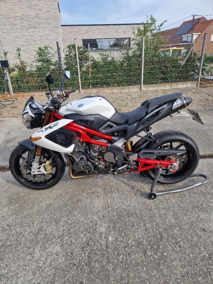 Benelli tnt R 160, Motoren, Motoren | Benelli, Particulier, Naked bike, meer dan 35 kW, 3 cilinders, Ophalen
