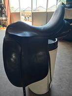 Zadel fryso legacy 18 inch, Dieren en Toebehoren, Paarden en Pony's | Zadels, Ophalen of Verzenden, Zo goed als nieuw, Dressuur