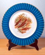 Canterbury Fine Bone China bord op standaard display, Ophalen of Verzenden, Zo goed als nieuw, Porselein, Bord of Schaal
