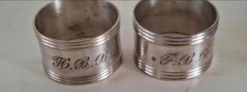 Vintage Serviette ringen beschikbaar voor biedingen