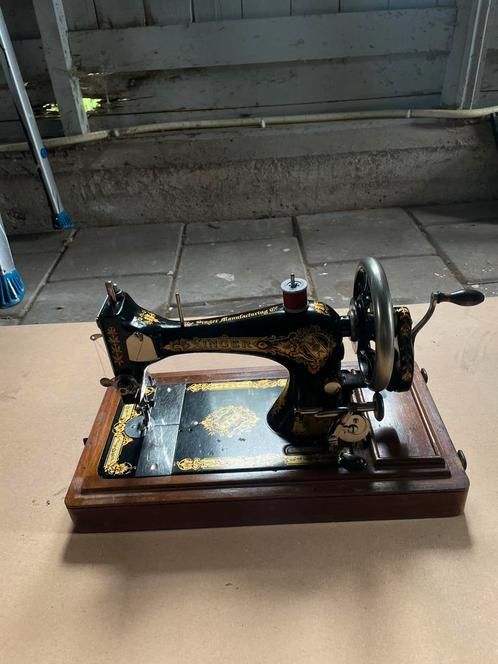 Antieke singer naai machine, Antiek en Kunst, Antiek | Naaimachines, Ophalen