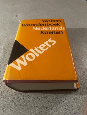 Wolters Woordenboek Nederlands Koenen beschikbaar voor biedingen