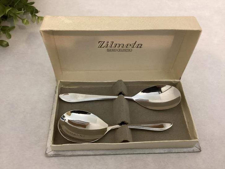 Gero Zilmeta suiker- en  theeschep originele doos model 718, Antiek en Kunst, Antiek | Bestek, Ophalen of Verzenden