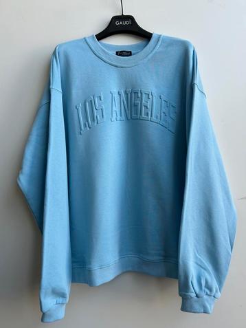 CIAO MILANO sweater lichtblauw “LOS ANGELES” mt TU beschikbaar voor biedingen