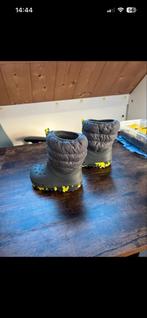 Kids puff boot, Crocs, Eu 23-24, Jongetje of Meisje, Laarsjes, Ophalen of Verzenden, Zo goed als nieuw