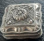 Zilveren pepermunt / pillen doosje F A Niekerk 1970 zilver, Verzenden, Zilver