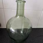 Leuje groen kleurige fles vaas, Huis en Inrichting, Woonaccessoires | Vazen, Minder dan 50 cm, Nieuw, Groen, Glas