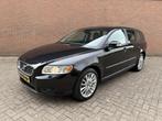 Volvo V50 1.6 Edition II “ Leder - APK 11-2026 “, Auto's, Voorwielaandrijving, 101 pk, Gebruikt, Zwart