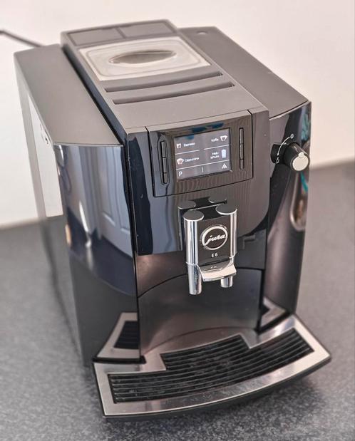 Jura E6, Jura E60, Piano black, Witgoed en Apparatuur, Koffiezetapparaten, Gebruikt, Koffiemachine, Ophalen of Verzenden