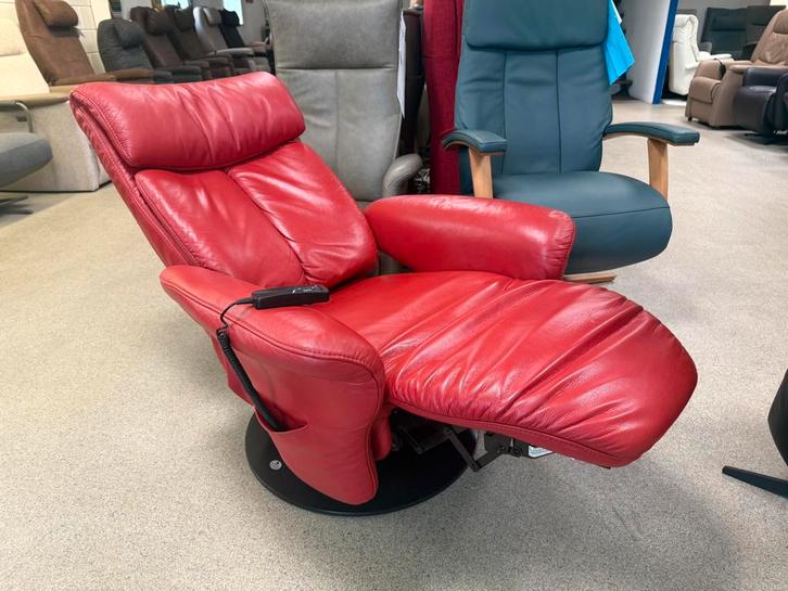 Meubelzorg sta op relax stoel gratis bezorgd relaxfauteuil, Huis en Inrichting, Fauteuils, Zo goed als nieuw, Leer, Verzenden