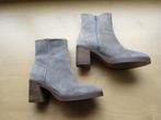 Via Vai suede enkellaarsjes maat 42 taupe, Kleding | Dames, Ophalen of Verzenden, Zo goed als nieuw, Bruin