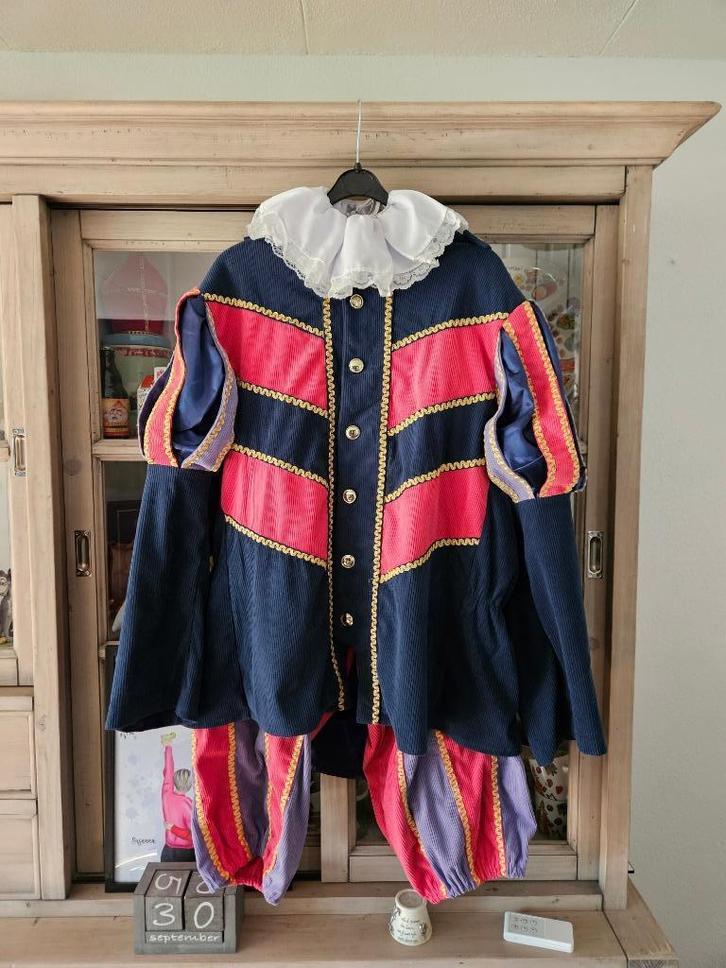 Mooi Pietenpak te koop, Diversen, Sinterklaas, Zo goed als nieuw, Ophalen of Verzenden
