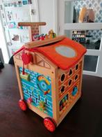 Houten loopkar (huis) op wielen + 2 houten treinen, Ophalen