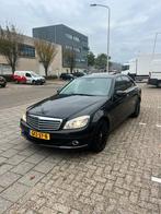 Mercedes-Benz C-Klasse C180 Sedan AUT 2010 Zwart Schuifdak, Auto's, Automaat, 745 kg, Achterwielaandrijving, 1800 kg