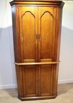 Antieke Engelse hoekkast, Ophalen of Verzenden