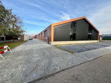 GOOR TE HUUR | BEDRIJFSUNIT 100m²/150m2 met verd 850,-p/mnd  beschikbaar voor biedingen