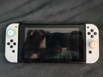 Nintendo Switch V2 Compleet + Mario Wonder beschikbaar voor biedingen