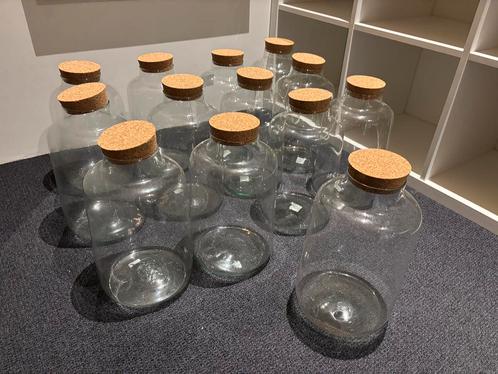 13 prachtige glazen vazen met dop van kurk, Huis en Inrichting, Woonaccessoires | Vazen, Zo goed als nieuw, Overige kleuren, Minder dan 50 cm