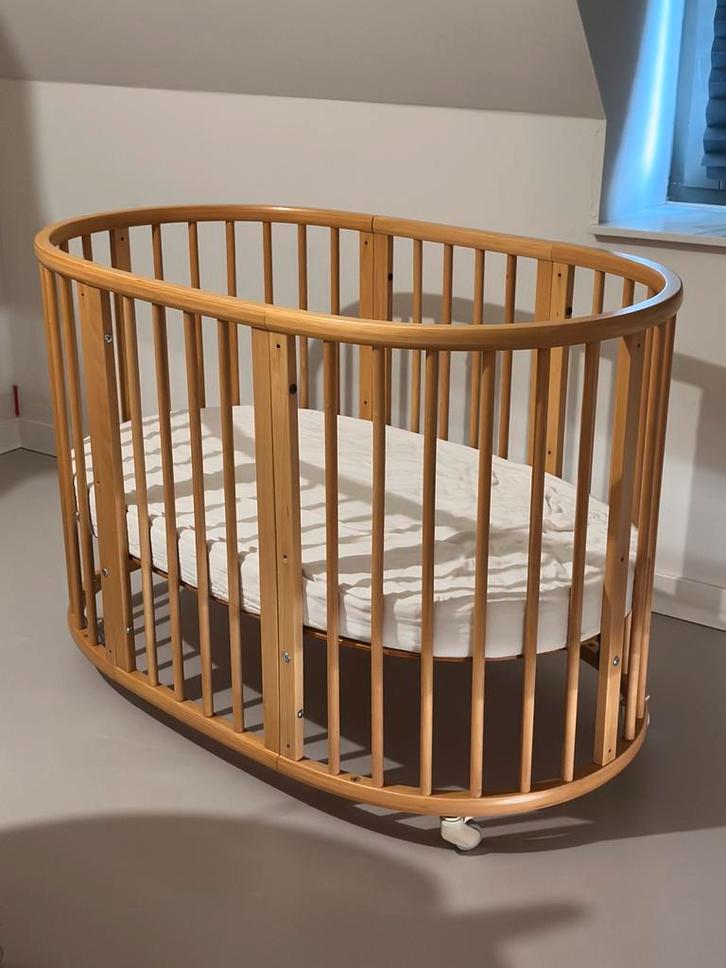 Stokke Sleepi ledikant + commode + uitbreidingsset, Kinderen en Baby's, Babywiegjes en Ledikanten, Zo goed als nieuw, Ledikant
