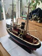Mooie oude houten bootje, Ophalen