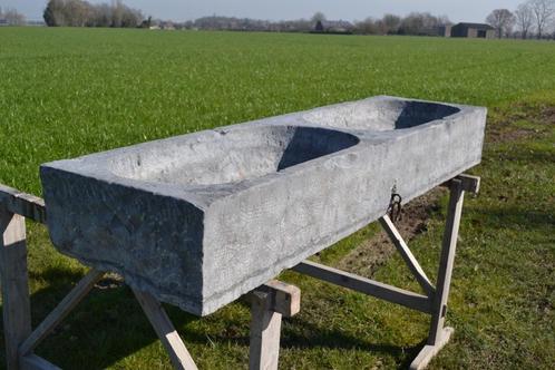 antieke arduinen trog van 1m81, Tuin en Terras, Tuinvazen, Gebruikt, Ophalen