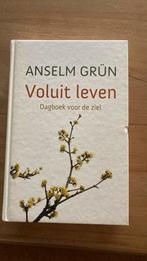 Anselm Grün - Voluit leven, Boeken, Ophalen of Verzenden, Zo goed als nieuw, Anselm Grün